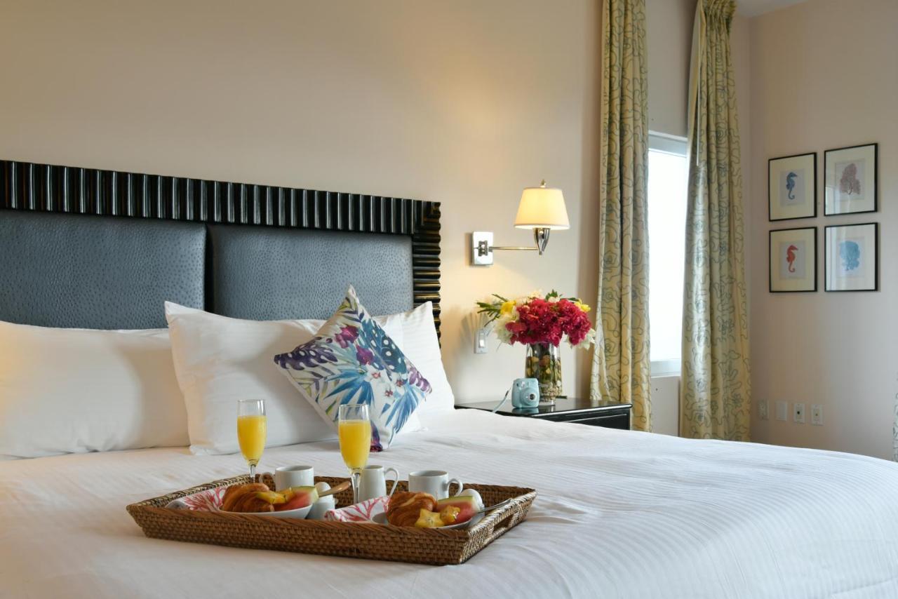 Princess Heights Luxury Condo Hotel Oyster Pond ภายนอก รูปภาพ