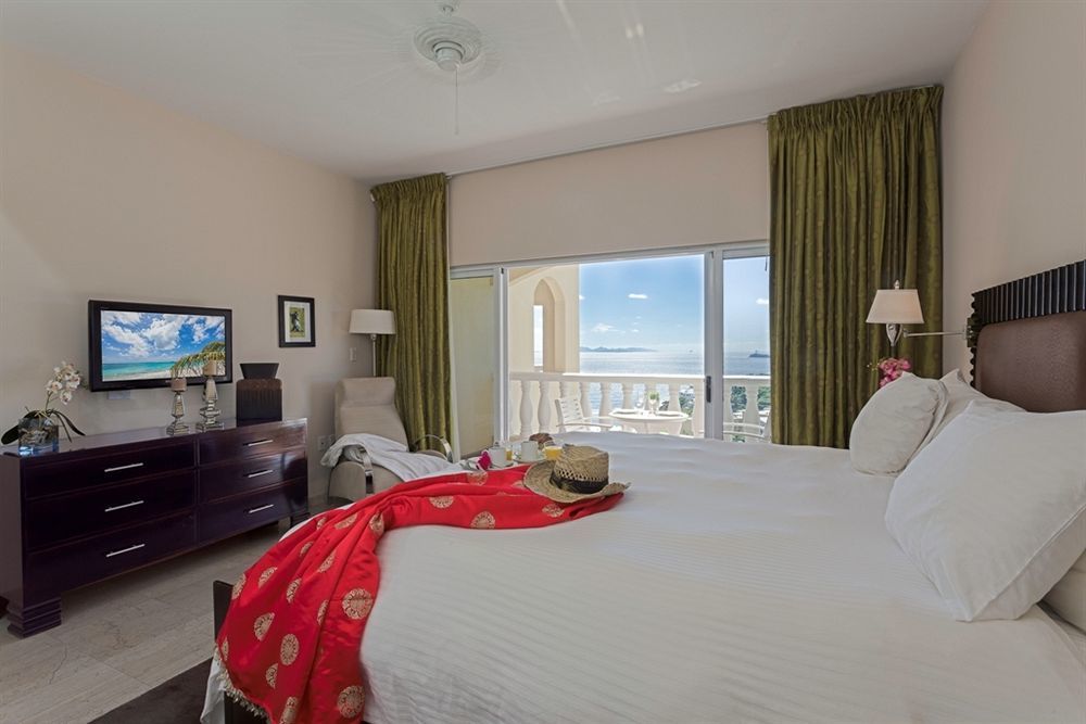 Princess Heights Luxury Condo Hotel Oyster Pond ภายนอก รูปภาพ